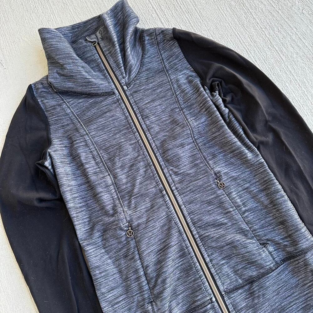 Women’s Lululemon Zip up Jacket